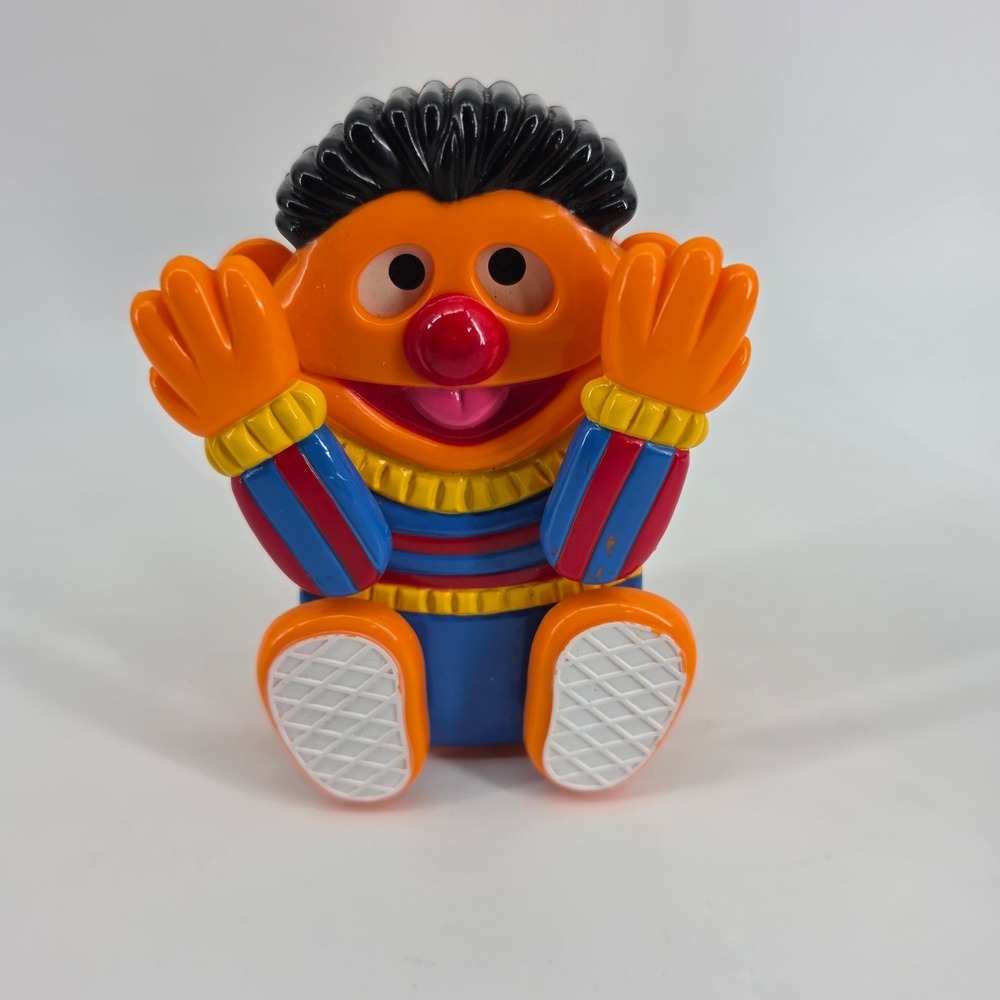 Vintage Tyco Ernie Sesame Street Wind Up Peek A Boo Toy Jim Henson 1990s Working
